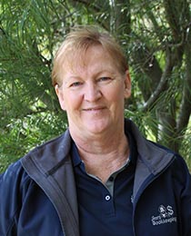 <b class="small-title text-center">JOSIE BROCK</b>